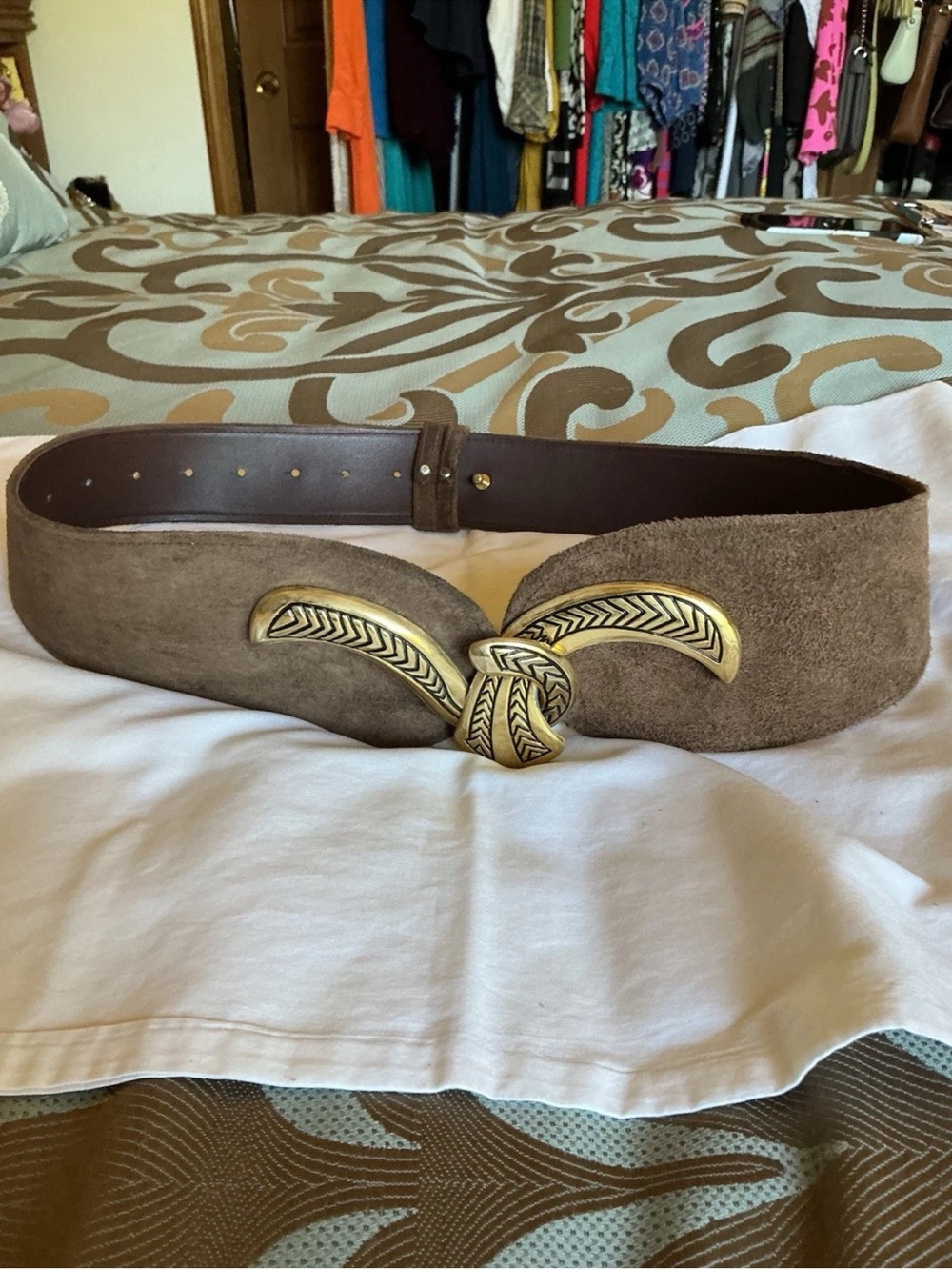Suede Vintage Light Brown Women's Belt with Decorative Brass Buckle